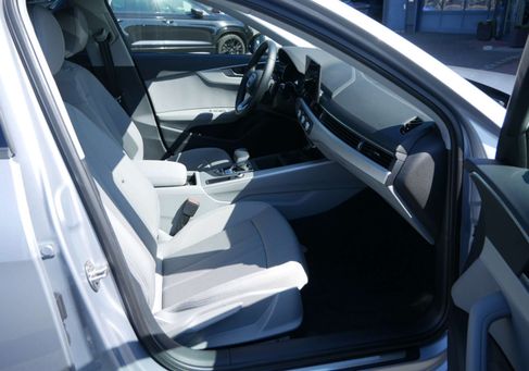 Audi A4, 2023