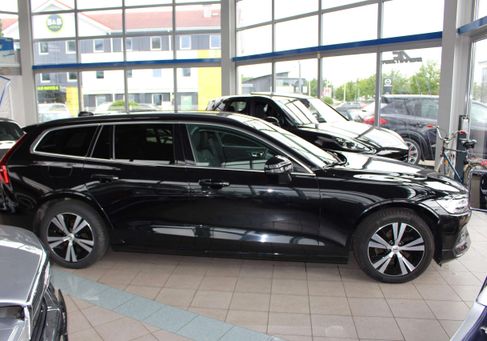 Volvo V60, 2021