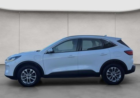 Ford Kuga, 2022