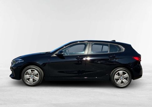 BMW 118, 2023