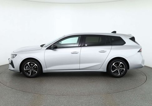 Opel Astra, 2024
