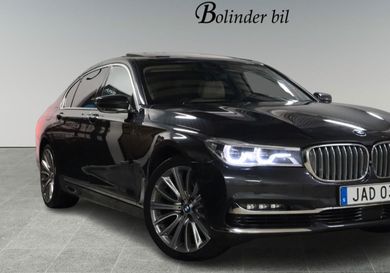 BMW 750, 2016