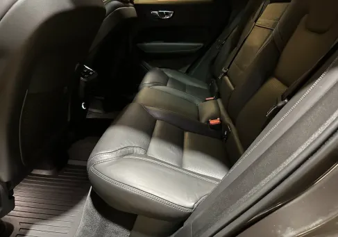 Volvo XC60, 2020 3