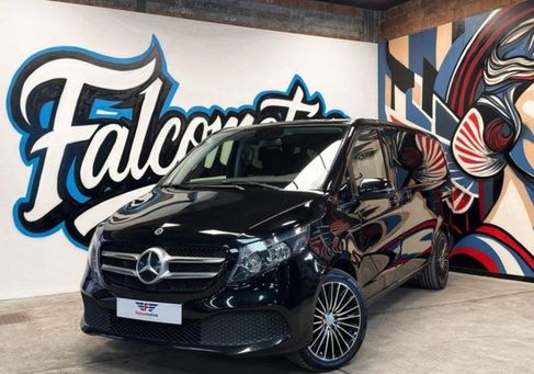 Mercedes-Benz V 220, 2022