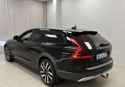 Volvo V90 Cross Country, 2021 3