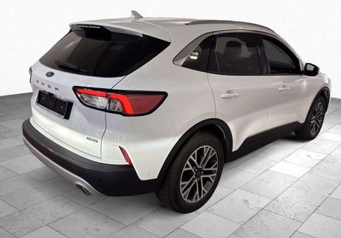Ford Kuga, 2023