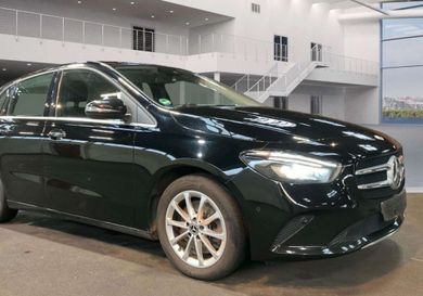 Mercedes-Benz B 250, 2022