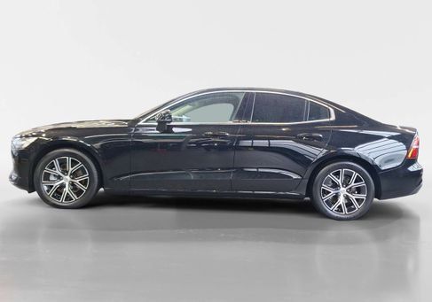 Volvo S60, 2023