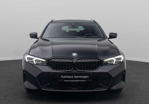 BMW 320, 2023