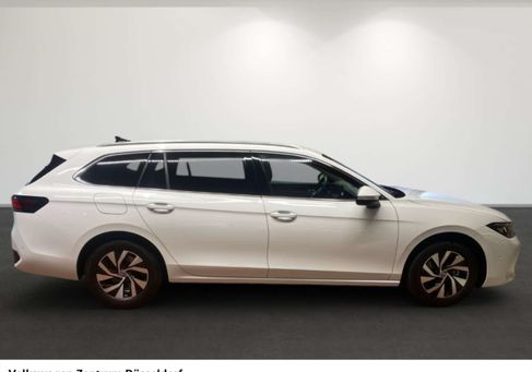 Volkswagen Passat Variant, 2024 2
