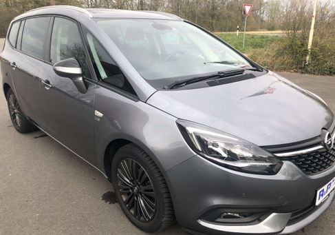 Opel Zafira, 2019