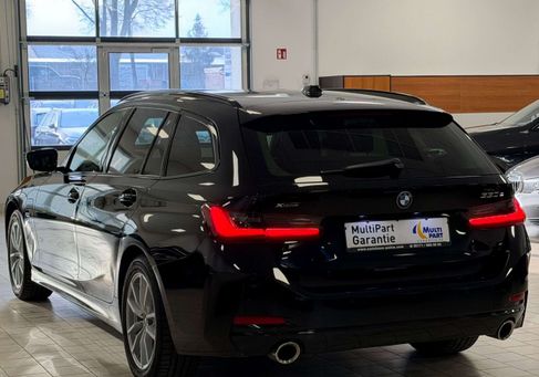 BMW 330, 2022