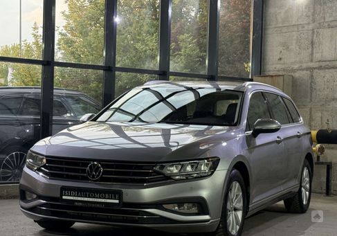 Volkswagen Passat, 2021