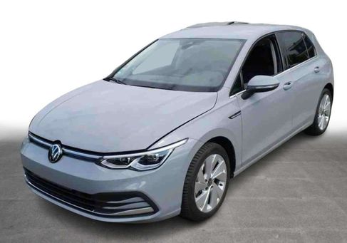 Volkswagen Golf, 2023 2