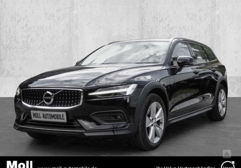 Volvo V60 Cross Country, 2022