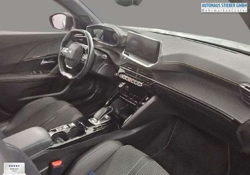 Peugeot 2008, 2021