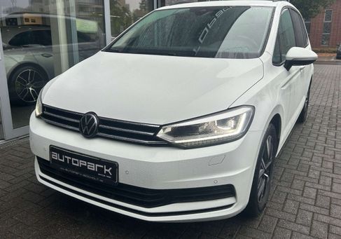 Volkswagen Touran, 2025 2