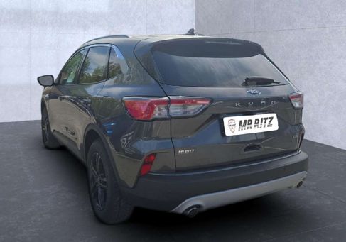Ford Kuga, 2022