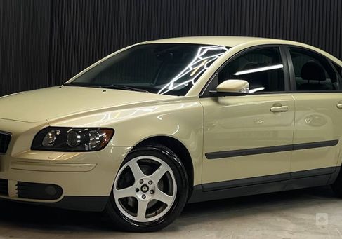 Volvo S40, 2004