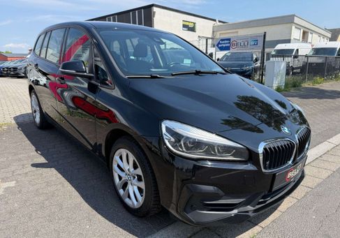 BMW 218, 2018 3
