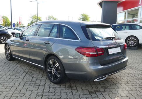 Mercedes-Benz C 180, 2021 3