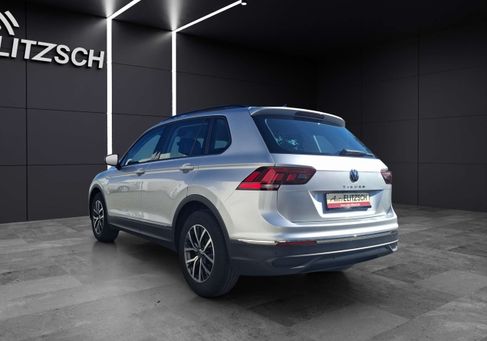 Volkswagen Tiguan, 2022 3