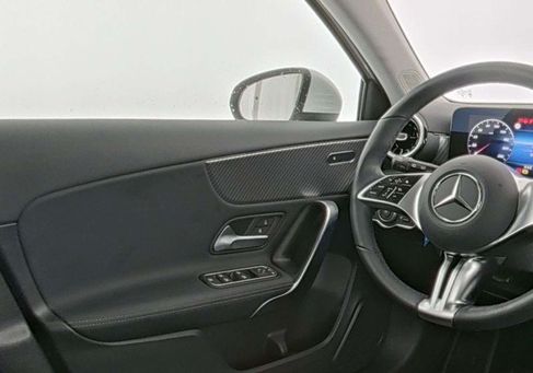 Mercedes-Benz A 200, 2024
