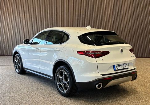 Alfa Romeo Stelvio, 2018