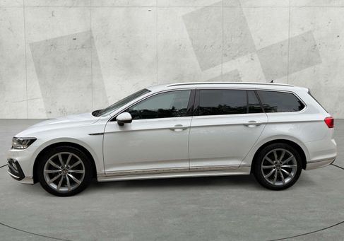 Volkswagen Passat Variant, 2023 3