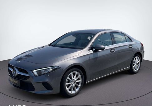 Mercedes-Benz A 200, 2022
