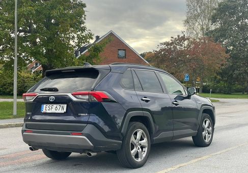 Toyota RAV 4, 2020