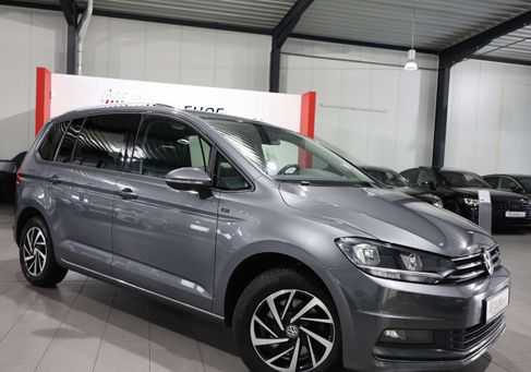 Volkswagen Touran, 2019 3