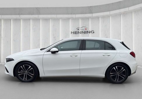 Mercedes-Benz A 200, 2025