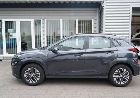 Hyundai Kona, 2023 3