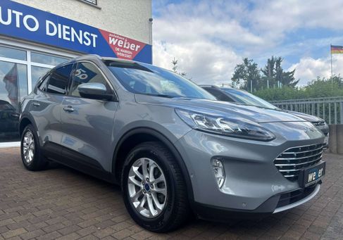 Ford Kuga, 2022