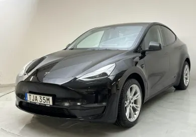 Tesla Model Y, 2023