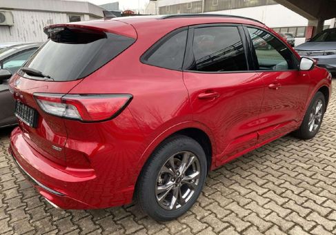Ford Kuga, 2021