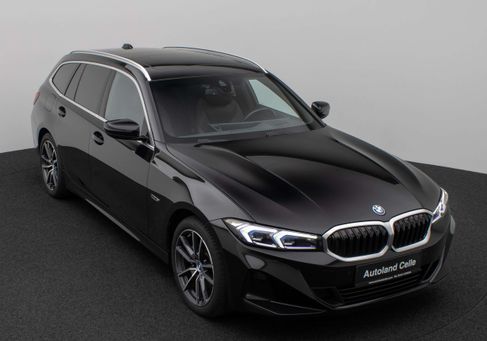 BMW 330, 2023 3