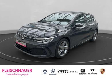 Volkswagen Golf, 2024