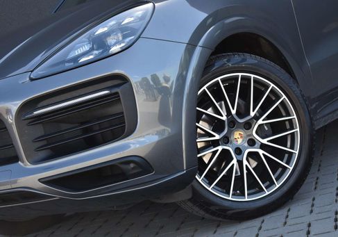 Porsche Cayenne, 2019