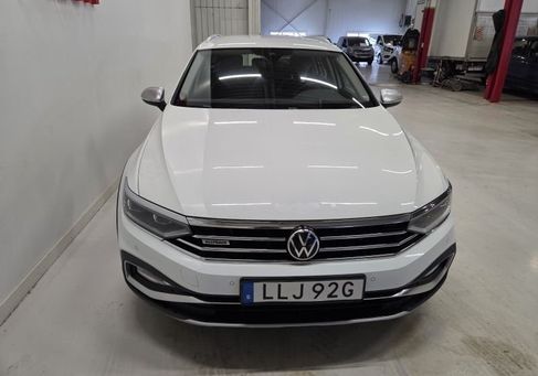 Volkswagen Passat, 2022