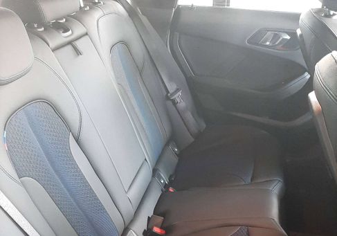 BMW 218, 2024 3