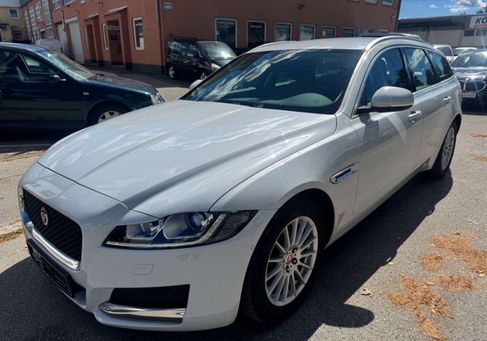 Jaguar XF, 2020