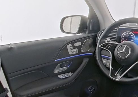 Mercedes-Benz GLE 400, 2025