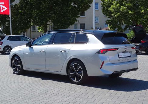 Opel Astra, 2025