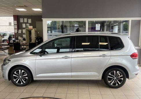 Volkswagen Touran, 2020 3