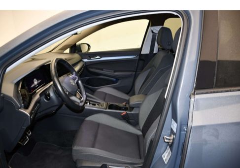 Volkswagen Golf, 2023 3