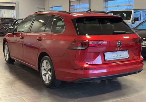 Volkswagen Golf, 2021 3