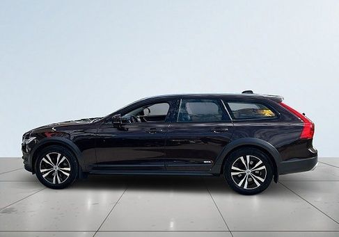 Volvo V90 Cross Country, 2020