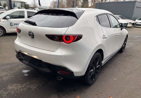 Mazda 3, 2026